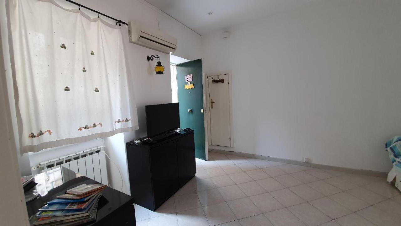 Casa Rosi Nel Cuore Di Napoli Apartamento Exterior foto