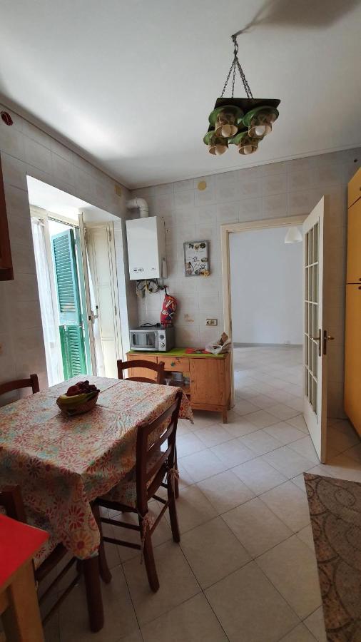 Casa Rosi Nel Cuore Di Napoli Apartamento Exterior foto